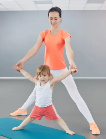 en iyi anne çocuk jimnastik kursu