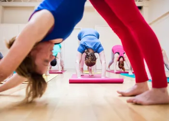 Grup mu Bireysel mi? Hangi Jimnastik Kursu Size Göre?